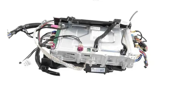 Tesla Model Y Other devices 168443505D