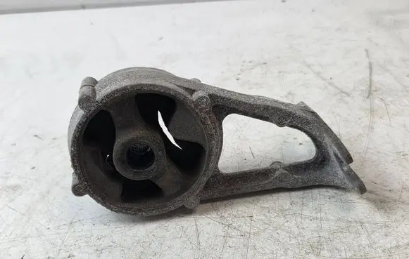 Peugeot 308 Muffler mount bracket/holder 750783