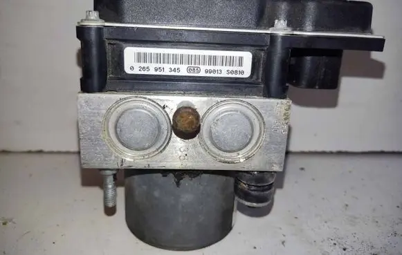 Fiat 500 ABS Pump 0265230822 0265951345 99013S0810
