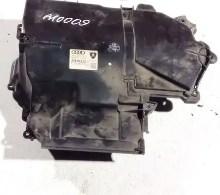 Audi A6 S6 C6 4F Fuse box cover 