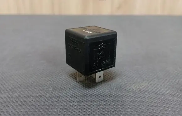 Mercedes-Benz SLK R170 Light relay 0025422119 A0025422119