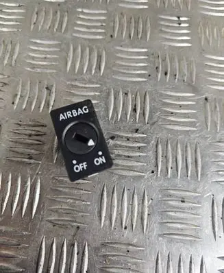 Skoda Fabia Mk2 (5J) Passenger airbag on/off switch 5P0919237C