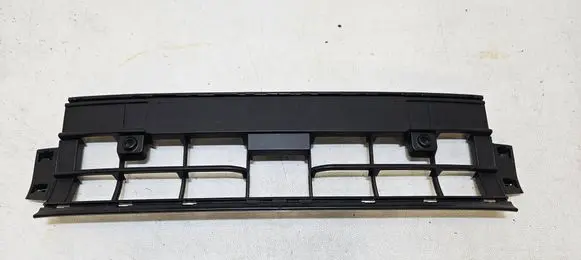 Volkswagen Golf VIII Front bumper lower grill 5H0853677H