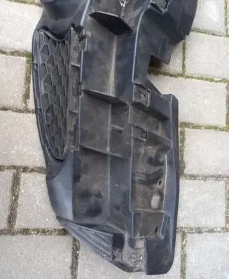 Toyota Aygo AB10 Front bumper upper radiator grill 531110H010