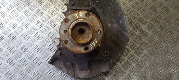 BMW 7 E65 E66 Front wheel hub 300702073694