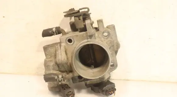 Mazda 323 Throttle body valve 