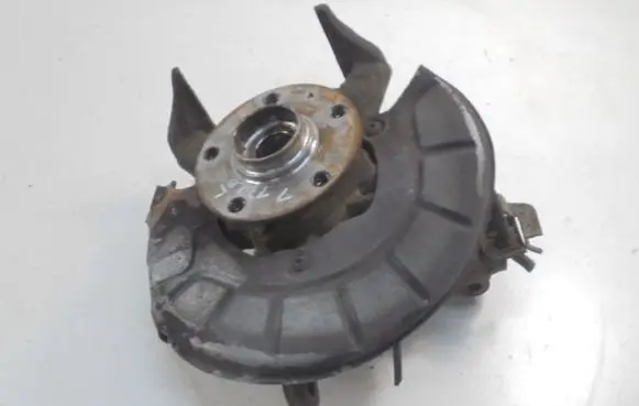 Front wheel hub spindle knuckle