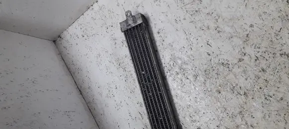 Volvo S40, V40 Engine oil radiator 