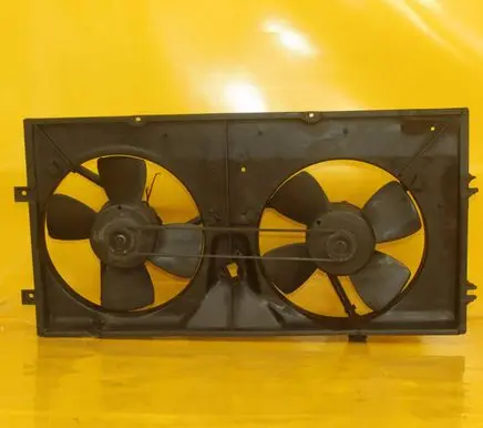 Volkswagen Transporter - Caravelle T4 Electric radiator cooling fan 893119113 701121207B