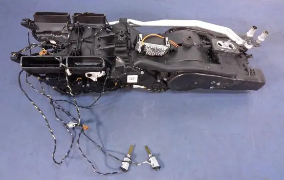 Audi A8 S8 D4 4H Interior heater climate box assembly 4H0820004C