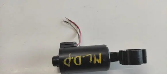 Mercedes-Benz ML W163 Seat adjustment motor 507537RO1 DEW 000406