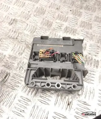 Volkswagen Golf V Comfort/convenience module 1k1907348