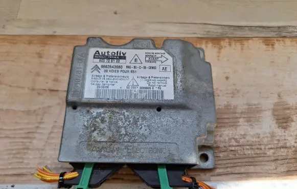 Citroen C4 I Airbag control unit/module 9662643980 603726100