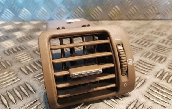 Mercedes-Benz ML W163 Dashboard air vent grill cover trim 1638300154