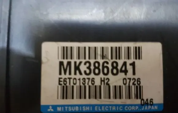 Mitsubishi Pajero Engine control unit/module MK386841 E6T01376