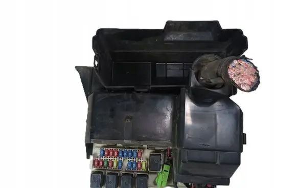 Nissan Murano Z50 Fuse box set 284B97Y000