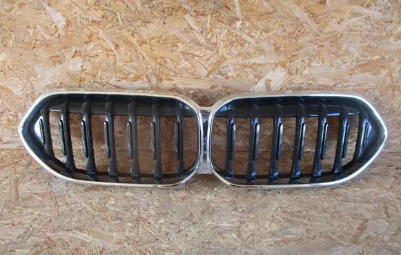 BMW 2 F44 Front bumper upper radiator grill 5A39372 9376 A39375