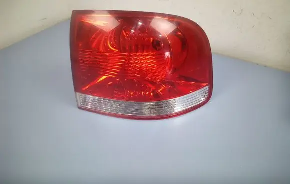 Volkswagen Touareg I Rear/tail lights 7L6945096K