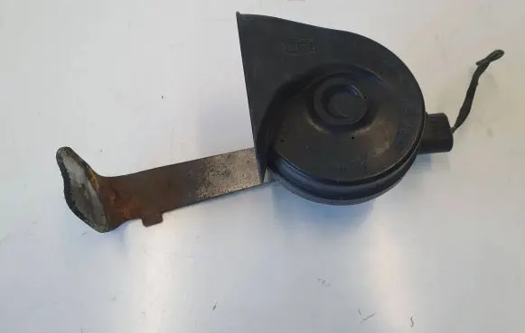 BMW 1 E82 E88 Horn signal 7192039