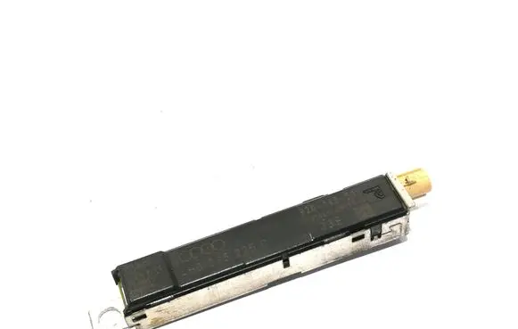 Audi A8 S8 D4 4H Aerial antenna amplifier 4H0035225C