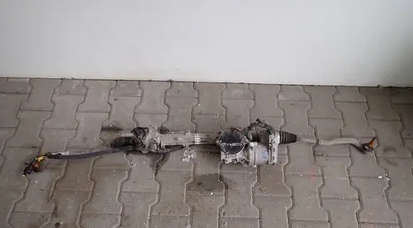 Peugeot 5008 II Steering rack 