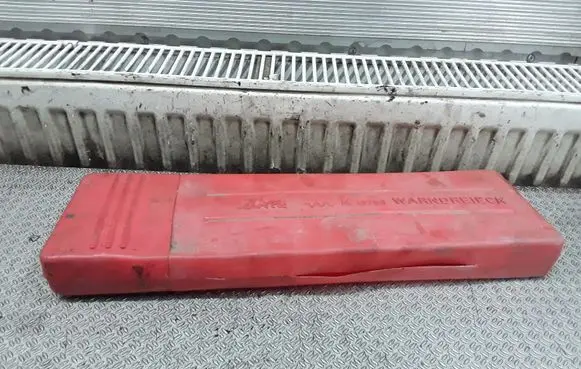 Emergency warning sign