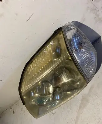 Nissan X-Trail T30 Headlight/headlamp