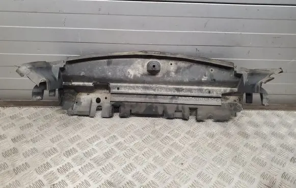 Mercedes-Benz C W204 Intercooler air guide/duct channel A2045053330