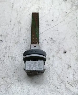 Volkswagen Golf VI Interior temperature sensor 4B0820539