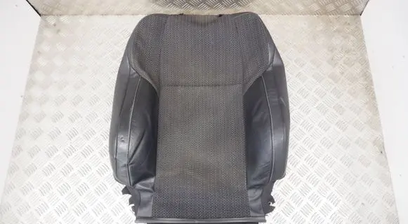 Toyota Auris E180 Front passenger seat 
