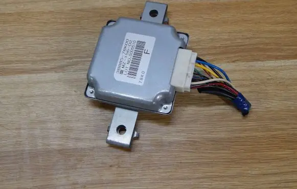 Suzuki Grand Vitara II Other control units/modules 3888578K00 MZ15602