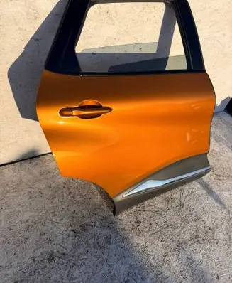 Renault Captur Rear door 