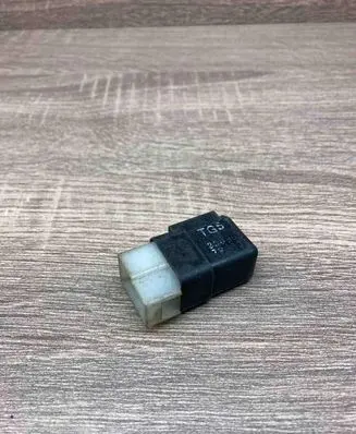 Nissan Almera N16 Other relay 2563079960 TG5