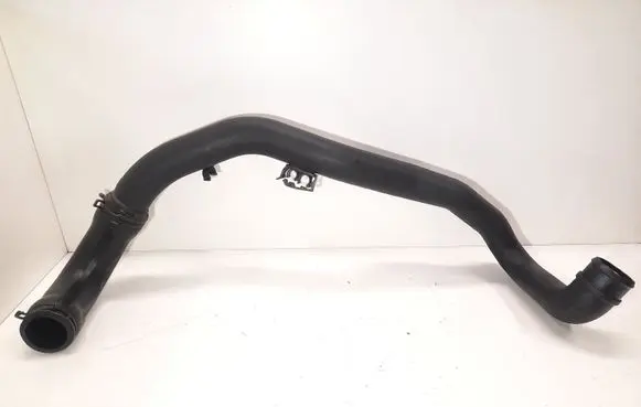 Seat Alhambra (Mk1) Intercooler hose/pipe 7M0145958D