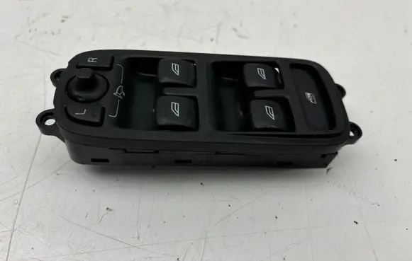 Volvo XC60 Electric window control switch 31343102