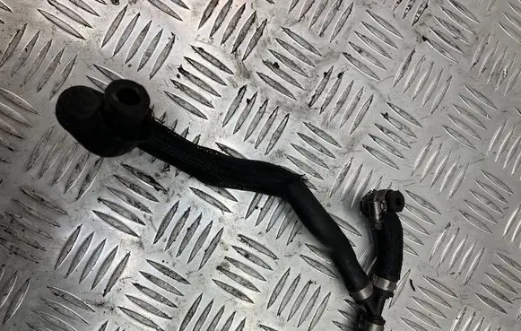 BMW 7 F01 F02 F03 F04 Engine coolant pipe/hose
