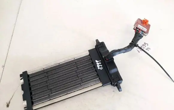 Honda FR-V Electric cabin heater radiator 05t256 p0235
