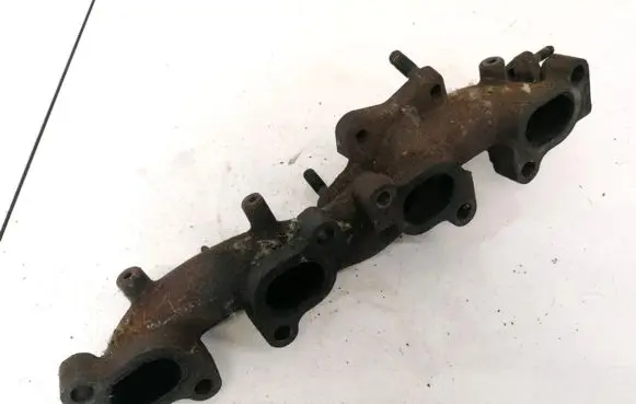 Mazda 6 Exhaust manifold