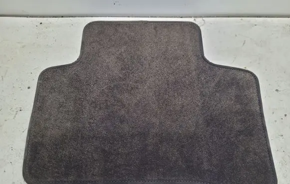 Mercedes-Benz GLK (X204) Rear floor mat A2046806448