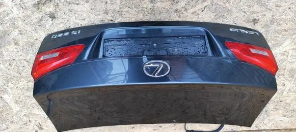 Lexus IS 220D-250-350 Tailgate/trunk/boot lid