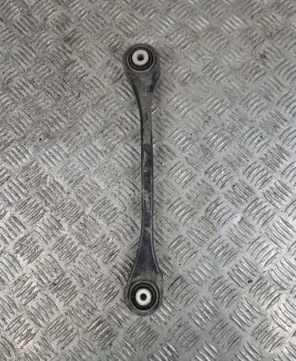 Rear control arm