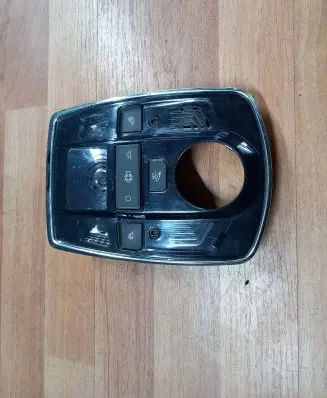 Peugeot 508 Front seat light 96884857XT