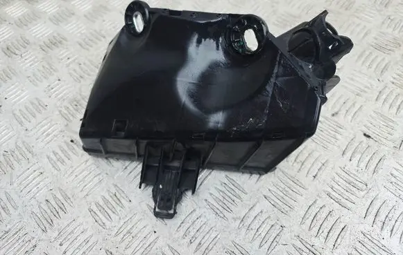 Volkswagen e-Golf Fuse box cover 5Q0907361C