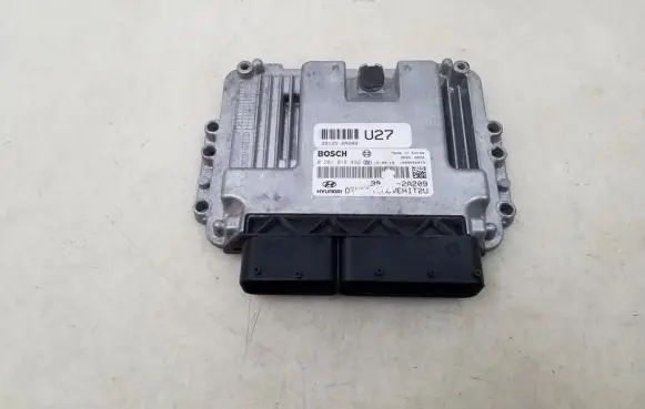 Hyundai i40 Engine control unit/module 391252A209