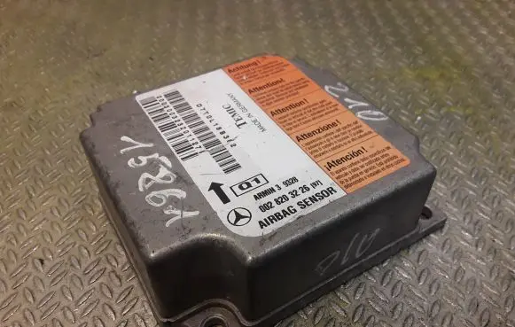 Mercedes-Benz E W210 Airbag control unit/module 0028203226