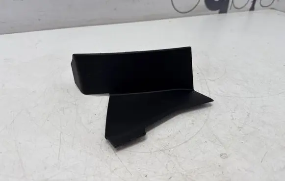 Lexus RX V Rear/tail light trim molding 8149848020