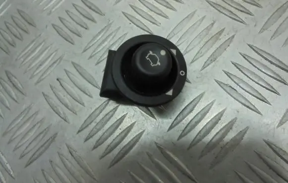 Ford Mondeo Mk III Wing mirror switch