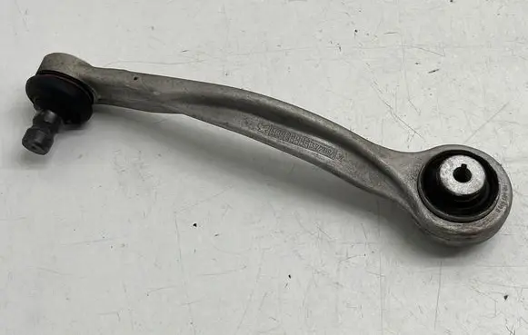 Porsche Cayenne (9Y0 9Y3) Front control arm 4M0407509B