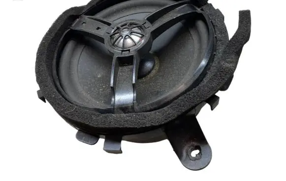 Volvo XC90 Rear door speaker 8676909 41016903