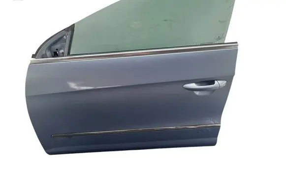 Volkswagen PASSAT CC Front door 